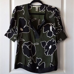 Diane‎ Von Furstenberg 0 Block Outline Floral Print Silk Blouse French Sleeve